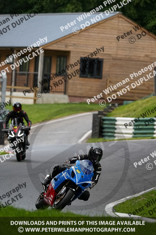 cadwell no limits trackday;cadwell park;cadwell park photographs;cadwell trackday photographs;enduro digital images;event digital images;eventdigitalimages;no limits trackdays;peter wileman photography;racing digital images;trackday digital images;trackday photos
